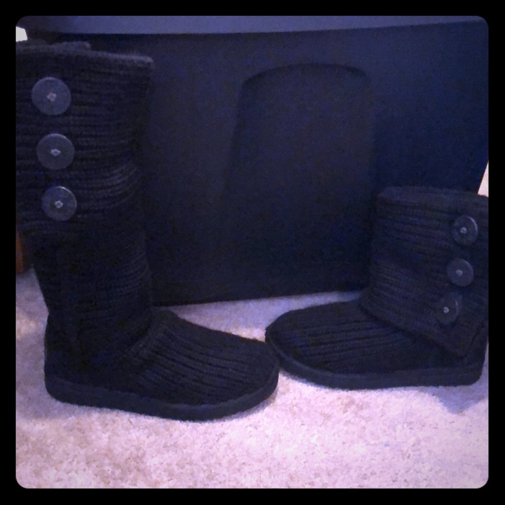 UGG CLASSIC CARDY BOOT